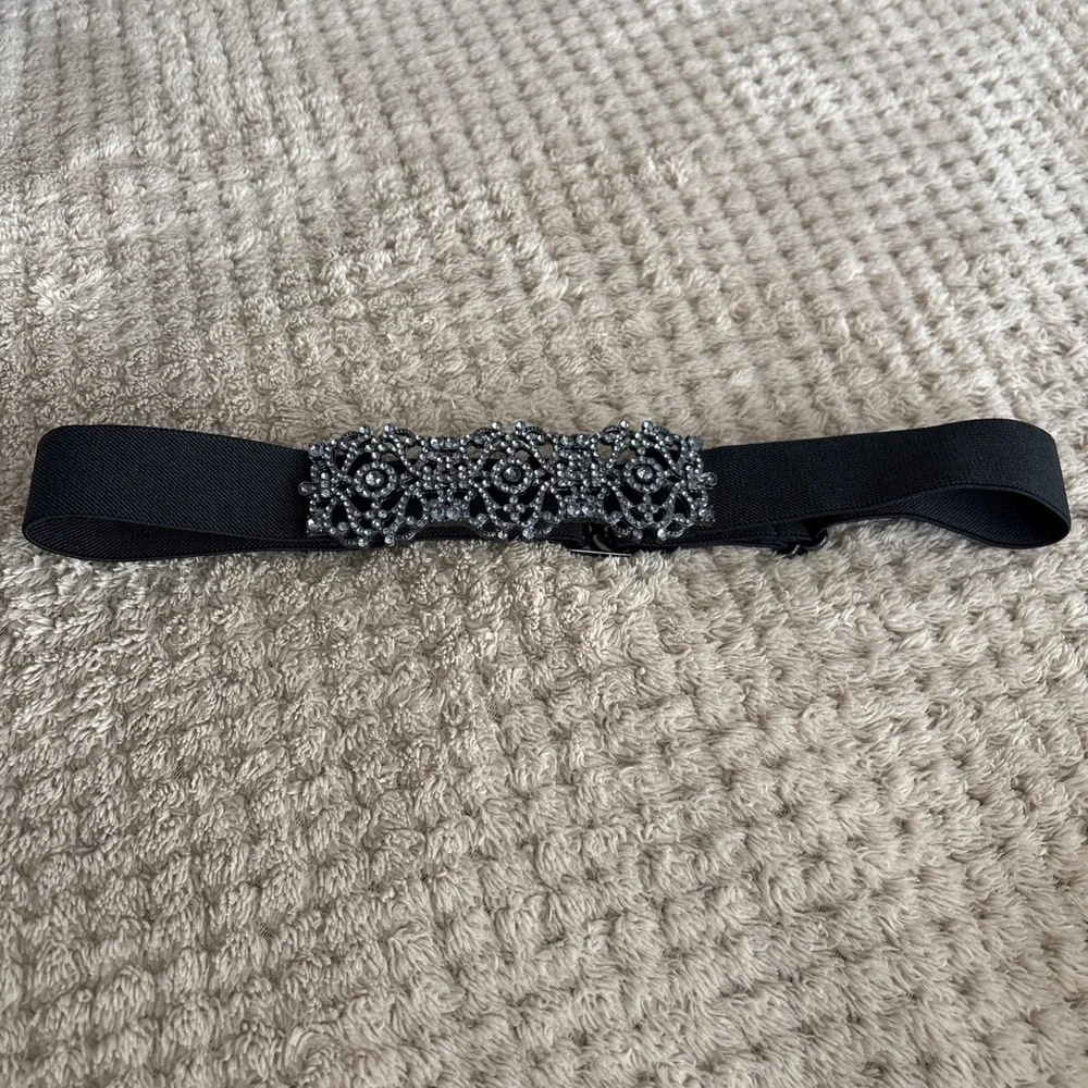 BCBG MAXAZRIA Black Platinum Rhinestone Medallion Elastic Belt | OS